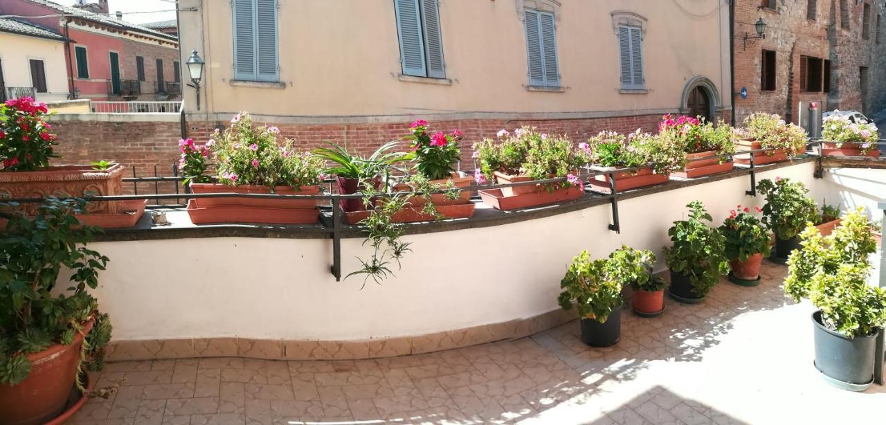 La Terrazza Διαμέρισμα Κιούζι Εξωτερικό φωτογραφία